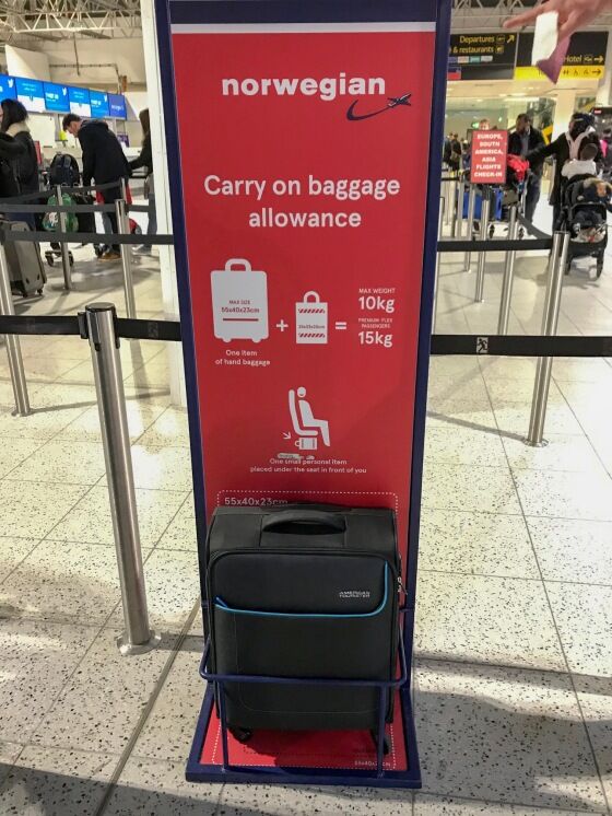 Carry on luggage store weight norwegian